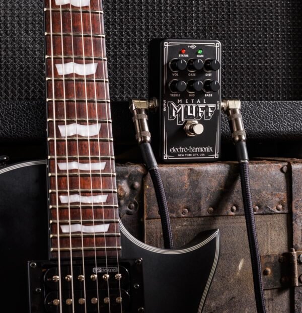 Electro-Harmonix Nano Metal Muff, Black, NANO METAL MUFF - Electric Guitar Distortion with Noise Gate Pedal - Image 12
