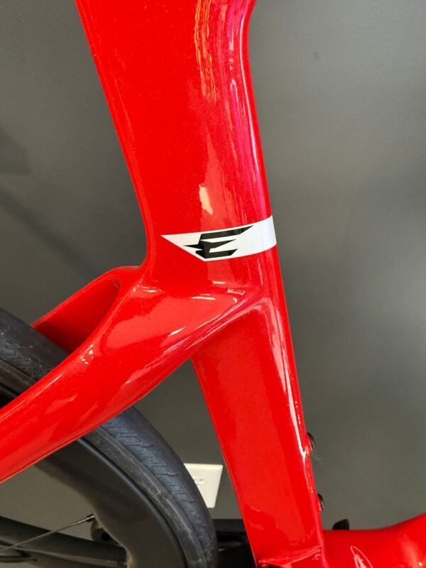 Pinarello NYTRO E9 ROAD - DURA ACE Di2 2023 - Image 7