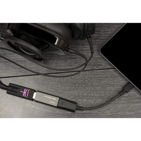 AudioQuest JitterBug FMJ USB 2.0 Data & Power Noise Filter - Image 5