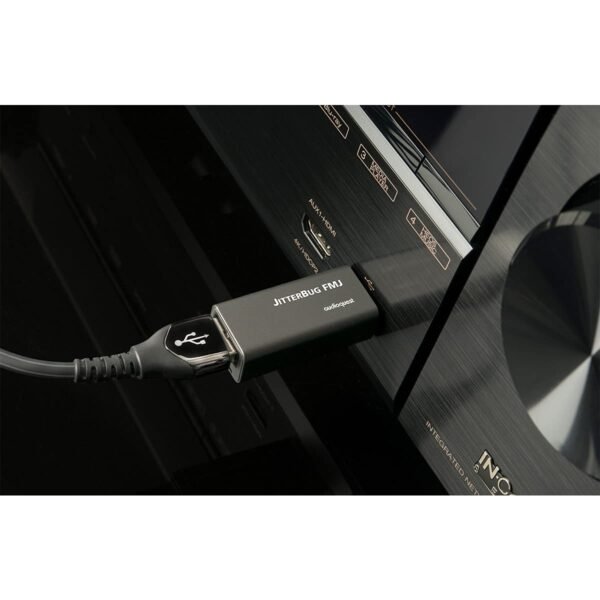 AudioQuest JitterBug FMJ USB 2.0 Data & Power Noise Filter - Image 6